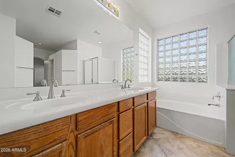 Bath - 2135 S Porter St, Gilbert, AZ 85295 photo 1 of 3