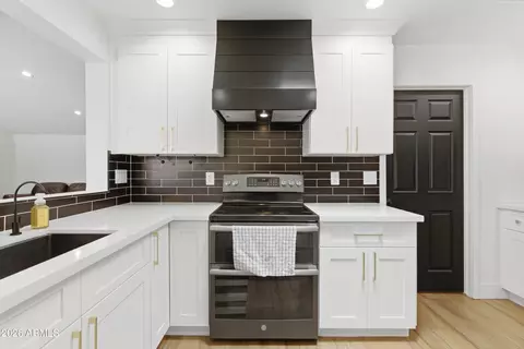 Kitchen - 1655 E Glade Ave, Mesa, AZ 85204 photo 5 of 5