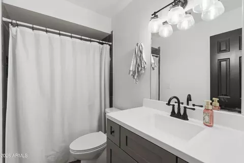 Bath - 1655 E Glade Ave, Mesa, AZ 85204 photo 4 of 4
