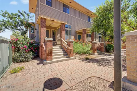 712 S Beck Ave, Tempe, AZ 85281