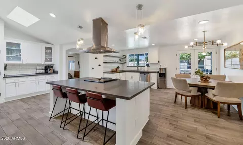 Kitchen - 828 E Myrtle Ave, Phoenix, AZ 85020 photo 1 of 5