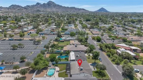 View/Area - 828 E Myrtle Ave, Phoenix, AZ 85020 photo 5 of 6