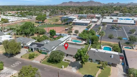View/Area - 828 E Myrtle Ave, Phoenix, AZ 85020 photo 3 of 6