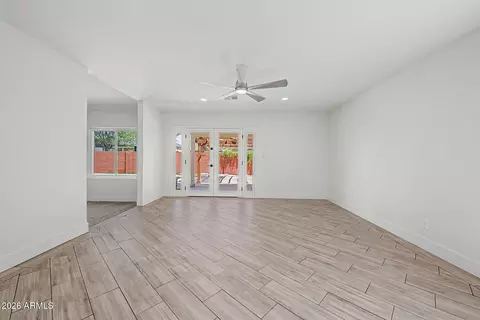 Living - 814 E Chilton Dr, Tempe, AZ 85283 photo 8 of 10