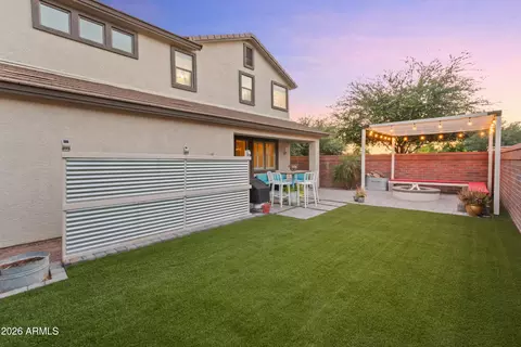 Exterior - 3740 E Sexton St, Gilbert, AZ 85295 photo 3 of 8