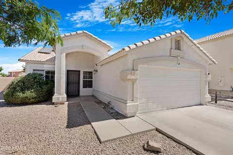 724 E Kesler Ln, Chandler, AZ 85225