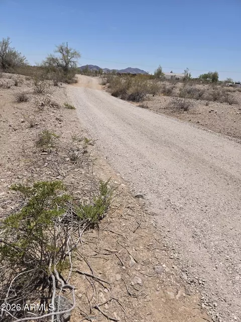 421 W Nn W Bethany Home Rd #., Tonopah, AZ 85354