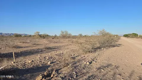 421 W Nn W Bethany Home Rd #., Tonopah, AZ 85354