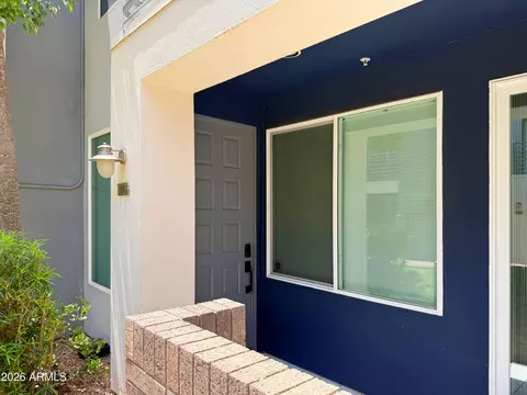 Exterior - 3633 N 3rd Ave #1027, Phoenix, AZ 85013 photo 2 of 5