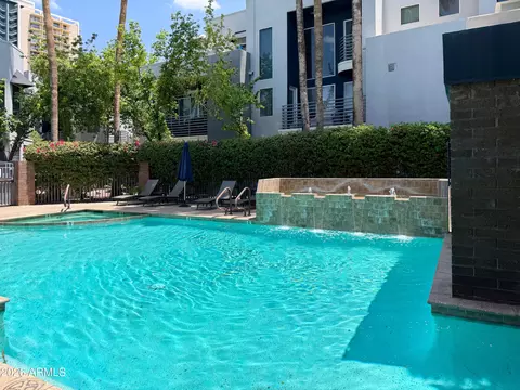 Exterior - 3633 N 3rd Ave #1027, Phoenix, AZ 85013 photo 3 of 5