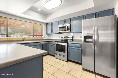 Kitchen - 4436 E Ludlow Dr, Phoenix, AZ 85032 photo 1 of 2