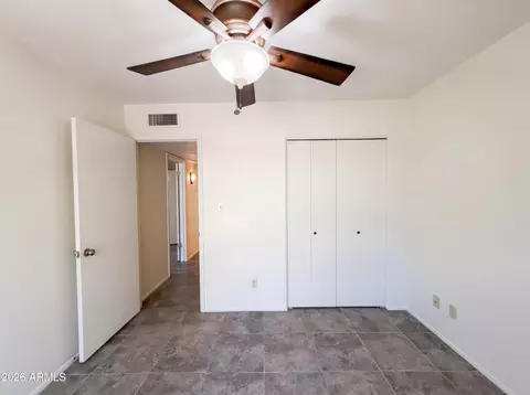 Bedroom - 2346 E Mescal St, Phoenix, AZ 85028 photo 1 of 2