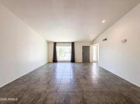 Living - 2346 E Mescal St, Phoenix, AZ 85028 photo 4 of 6