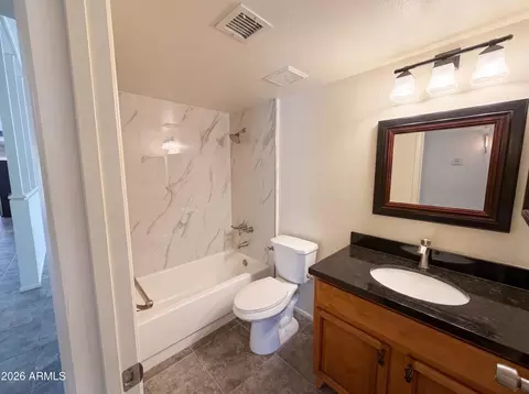Bath - 2346 E Mescal St, Phoenix, AZ 85028 photo 1 of 3