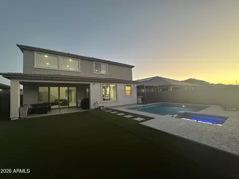 7228 W Quail Track Dr, Peoria, AZ 85383