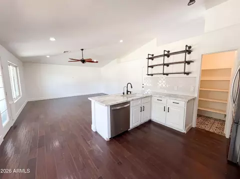 Kitchen - 3739 E Baranca Ct, Gilbert, AZ 85297 photo 2 of 2