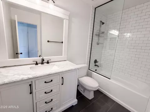 Bath - 3739 E Baranca Ct, Gilbert, AZ 85297 photo 4 of 4