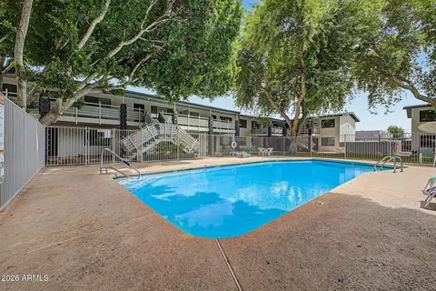 Exterior - 749 E Montebello Ave #128, Phoenix, AZ 85014 photo 2 of 3