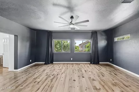 Living - 3210 S 64th Ave, Phoenix, AZ 85043 photo 5 of 6