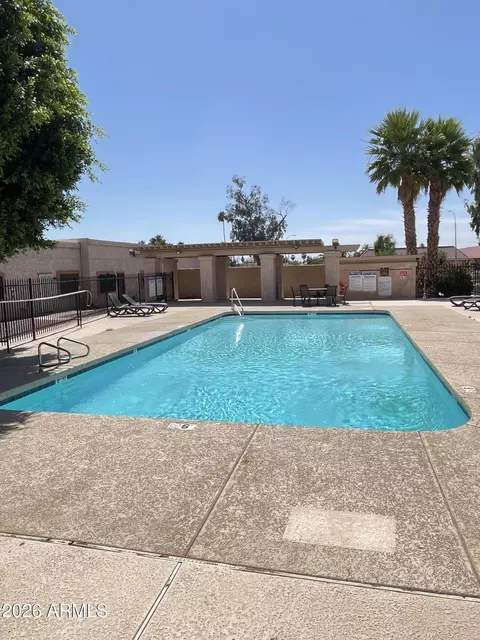 Exterior - 4503 N 26th Dr, Phoenix, AZ 85017 photo 5 of 11