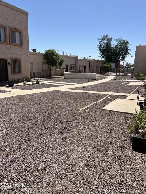 Exterior - 4503 N 26th Dr, Phoenix, AZ 85017 photo 10 of 11