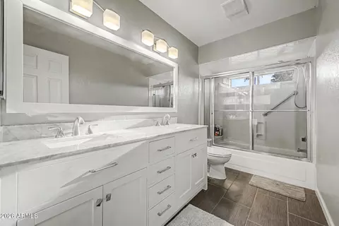 Bath - 5649 E Fairbrook St, Mesa, AZ 85205 photo 5 of 5