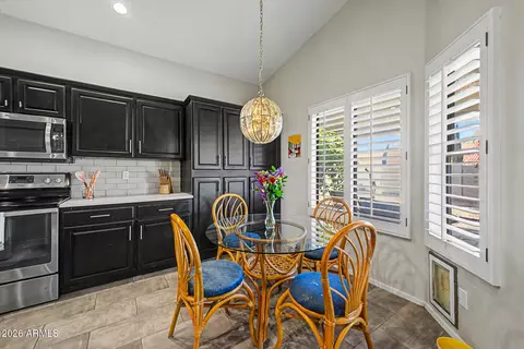 Kitchen - 5649 E Fairbrook St, Mesa, AZ 85205 photo 1 of 5