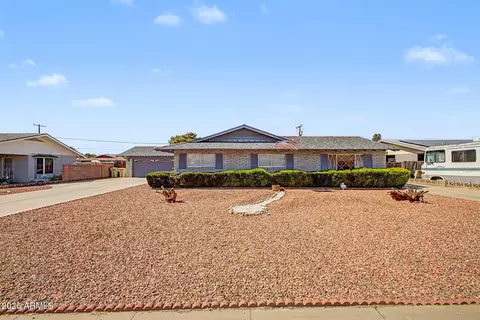 5618 W Belmont Ave, Glendale, AZ 85301