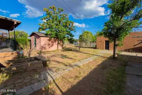 Exterior - 1401 E 13th St E, Douglas, AZ 85607 photo 4 of 5