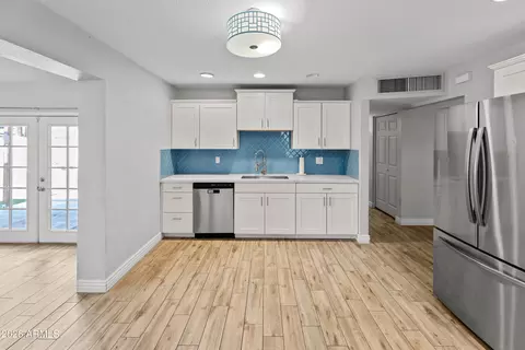 Kitchen - 438 E Pierce St, Tempe, AZ 85288 photo 1 of 2