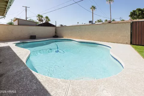 Exterior - 438 E Pierce St, Tempe, AZ 85288 photo 3 of 5