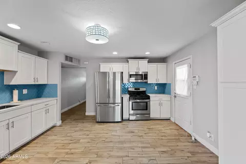 Kitchen - 438 E Pierce St, Tempe, AZ 85288 photo 2 of 2