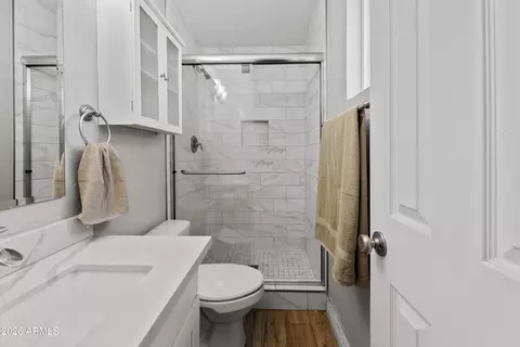 Bath - 438 E Pierce St, Tempe, AZ 85288 photo 5 of 6