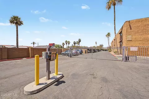 Exterior - 2625 E Indian School Rd #227, Phoenix, AZ 85016 photo 7 of 7