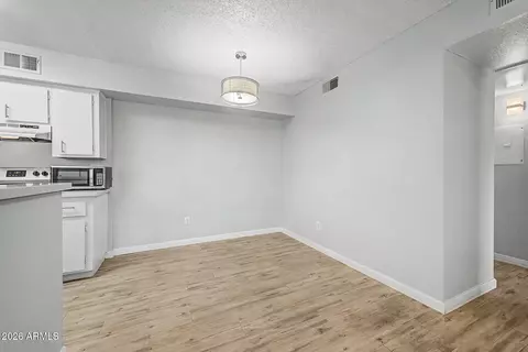 Dining - 2625 E Indian School Rd #227, Phoenix, AZ 85016 photo 1 of 1