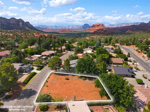 320 Montazona Trl Trl #205, Sedona, AZ 86351