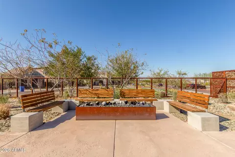 View/Area - 837 E Monte Way, Phoenix, AZ 85042 photo 1 of 1