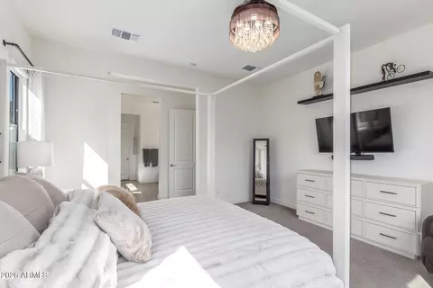 Bedroom - 837 E Monte Way, Phoenix, AZ 85042 photo 3 of 7