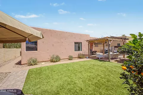 Exterior - 1535 E Kings Ct, Gilbert, AZ 85234 photo 6 of 7