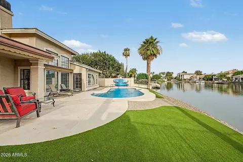 Exterior - 2111 E Gondola Ln, Gilbert, AZ 85234 photo 13 of 15
