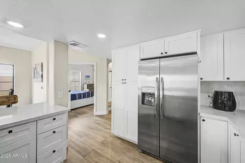 Kitchen - 2111 E Gondola Ln, Gilbert, AZ 85234 photo 4 of 4