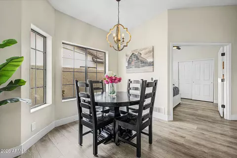 Dining - 2111 E Gondola Ln, Gilbert, AZ 85234 photo 3 of 4