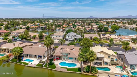 View/Area - 2111 E Gondola Ln, Gilbert, AZ 85234 photo 14 of 16