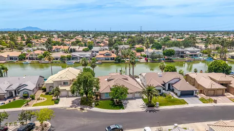View/Area - 2111 E Gondola Ln, Gilbert, AZ 85234 photo 10 of 16