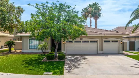 2111 E Gondola Ln, Gilbert, AZ 85234