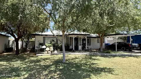 3334 E Clarendon Ave, Phoenix, AZ 85018 photo 3