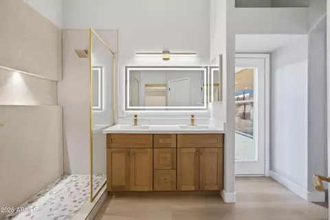 Bath - 8017 E Osage Ave, Mesa, AZ 85212 photo 2 of 5