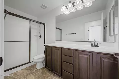 Bath - 2061 E Flintlock Dr, Gilbert, AZ 85298 photo 6 of 6