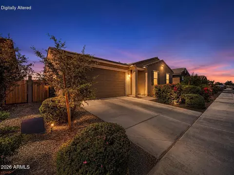 8832 W Albeniz Pl, Tolleson, AZ 85353