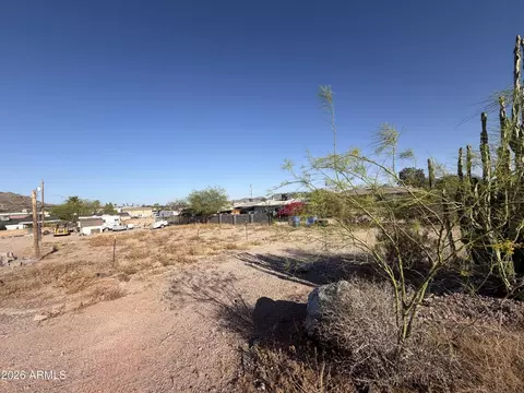 13201 N 20th St #3, Phoenix, AZ 85022